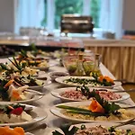 Курортный комплекс Osrodek Wypoczynkowy Olimp 2*