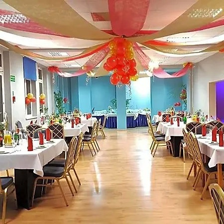 Osrodek Wypoczynkowy Olimp 2* שצ'קלארסקה פוראובה